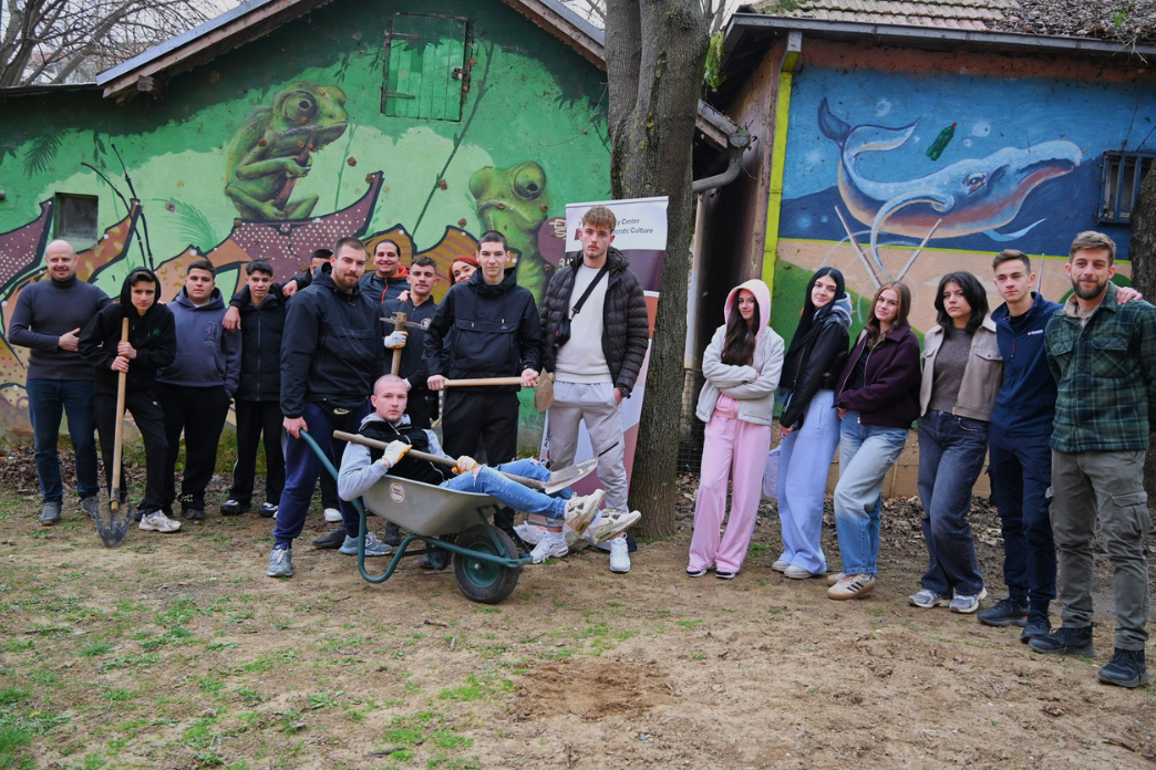 rregullimi-i-nje-kendi-te-gjelber-ne-mitrovicen-e-veriut-ne-kuader-te-projektit-farat-e-bashkepunimit