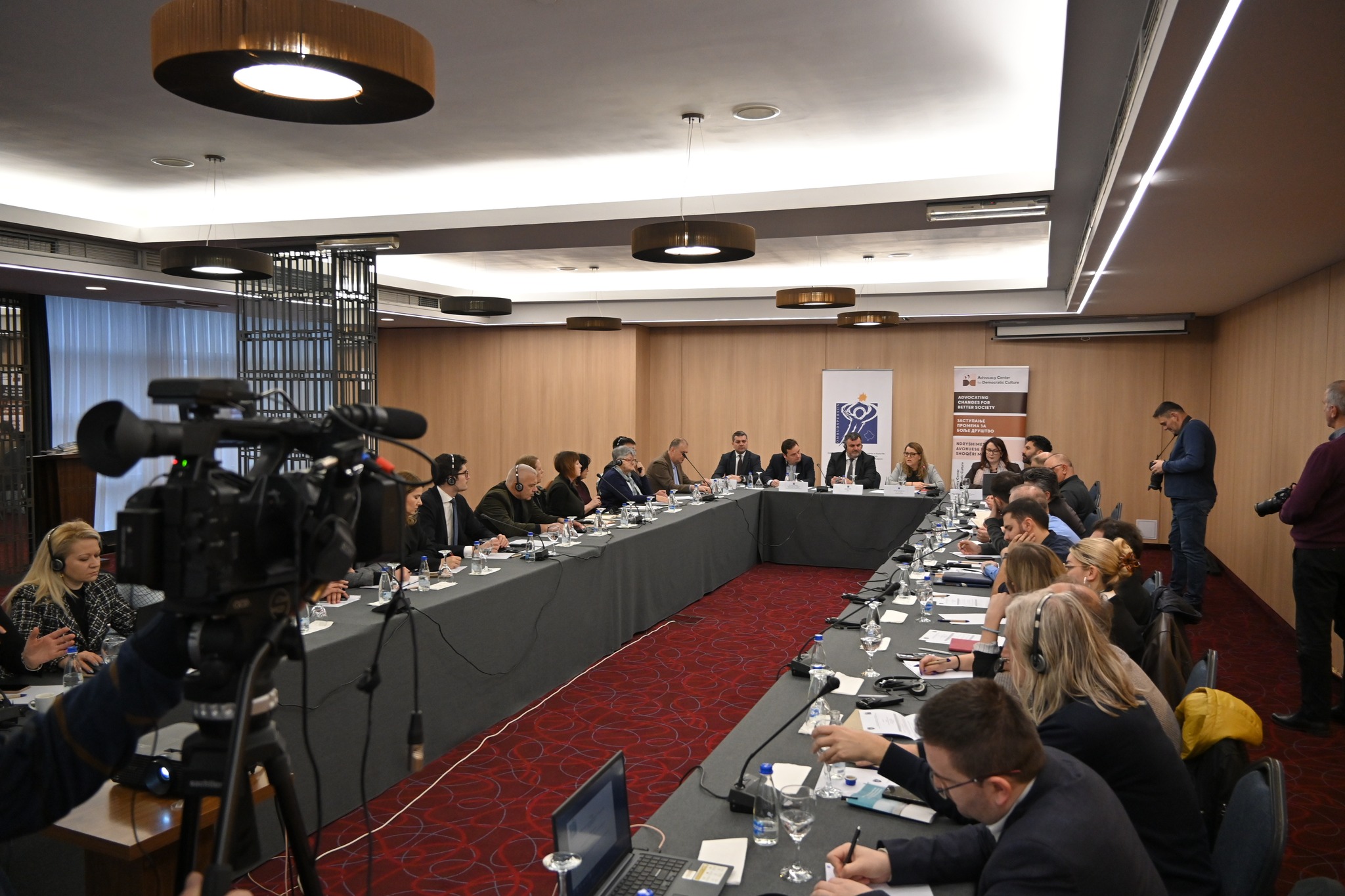 roundtable-held-on-advancing-the-protection-of-the-rights-of-non-majority-communities-in-pristina